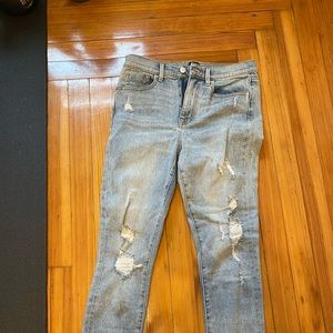 BDG Twig High Rise Jeans - Light wash, destroyed